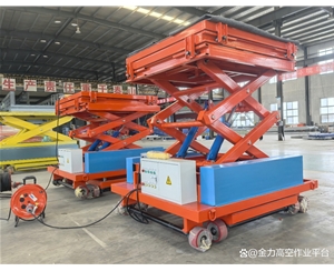 湖南钢厂用升降机