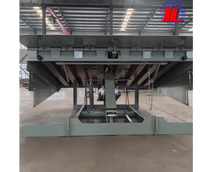 湖南月台登车桥